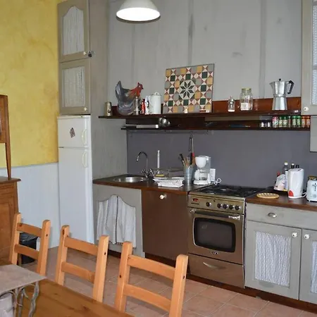 Riverside 4 Bed House Full Of Character And Charm