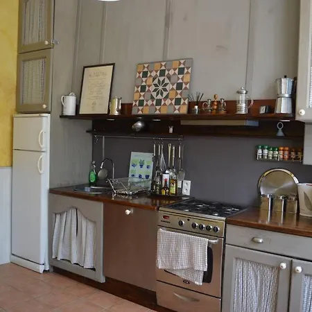Holiday home Riverside 4 Bed House Full Of Character And Charm *