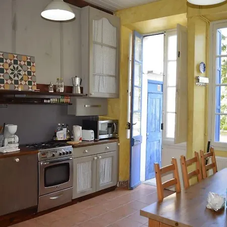 Riverside 4 Bed House Full Of Character And Charm Casa de Férias Quillan