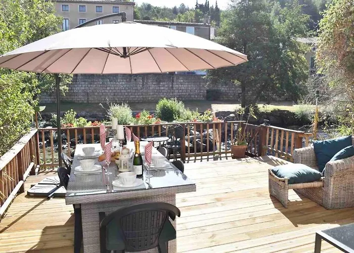 Hébergement de vacances Riverside 4 Bed House Full Of Character And Charm Quillan