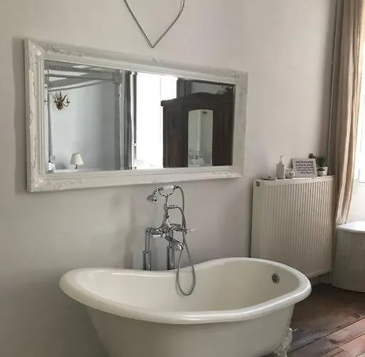 Riverside 4 Bed House Full Of Character And Charm *