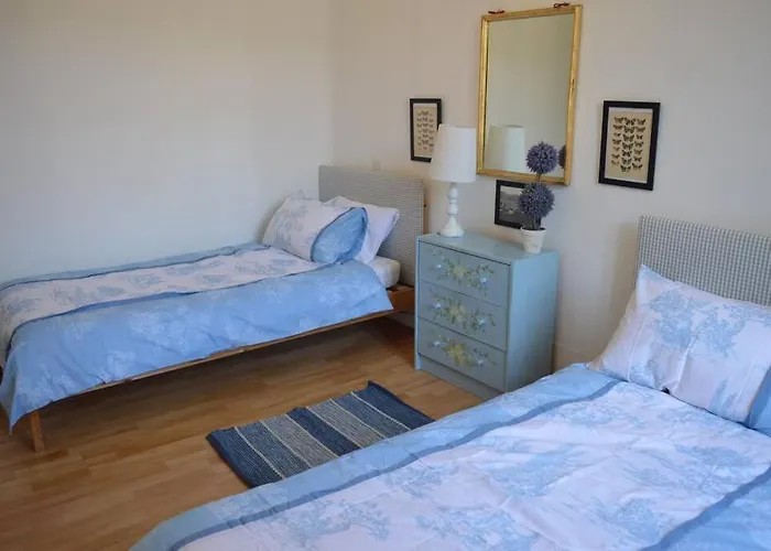 Riverside 4 Bed House Full Of Character And Charm