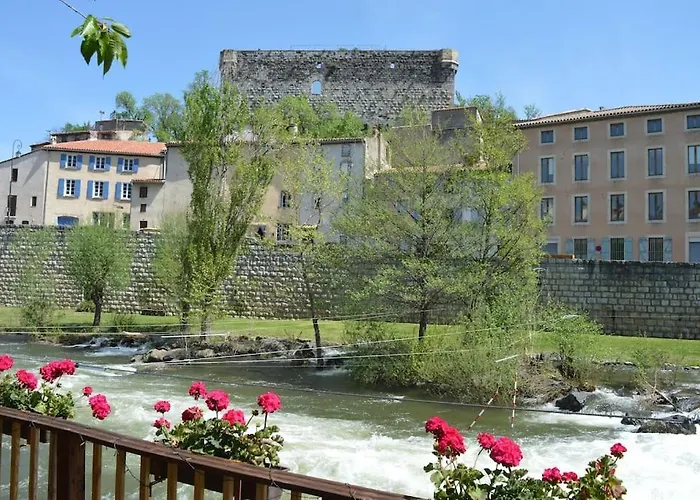Riverside 4 Bed House Full Of Character And Charm Hébergement de vacances Quillan